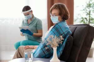 medium-shot-women-with-masks (1)