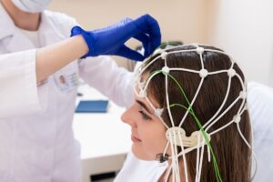 patient-brain-testing-using-encephalography-medical-center (1) (1)