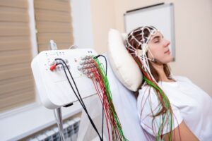patient-brain-testing-using-encephalography-medical-center (2) (1)